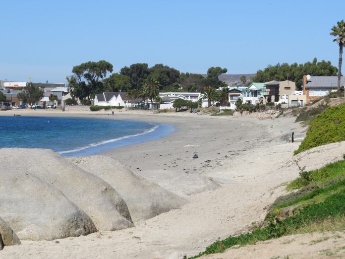 7 Bay of plenty4 Saldanha Bay, West Coast